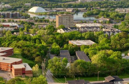 Luxe 4bdr w/ Balcony & Parking, 10 Mins to Broadway 9th Avenue by Avantstay - Foto 83