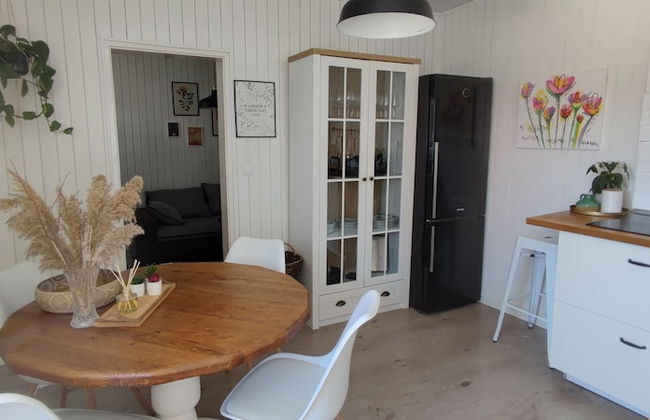 Stunning 2-bed House in Jezera With Sea Views - Photo 8