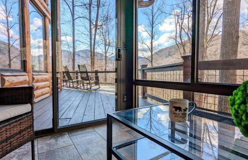 Serene Green - Views, Hot Tub, Skiing, Tubing, Gas Fireplace - Foto 17