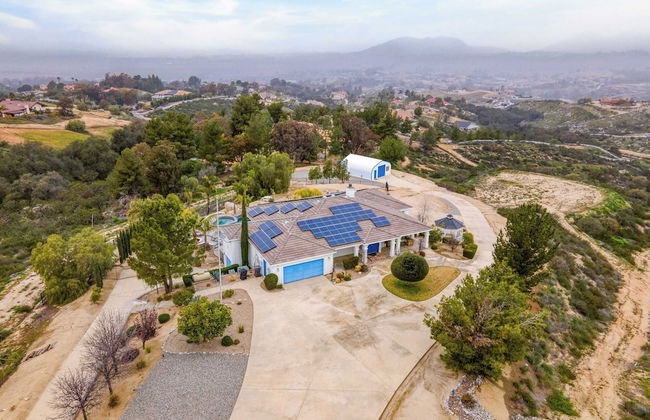 Le Grand Bleu by Avantstay Luxury Hilltop Estate - Foto 51