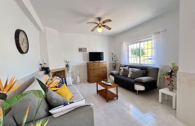 Pêra Stylish Villa With Pool by Homing - Foto 19