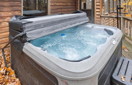 Huge Cabin w Hot Tub, Deck, Grill, Fire Pit, WiFi - Foto 60