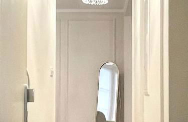 Elegant Apartment Near the European Quarter - Foto 12