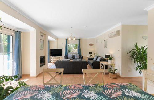 Vila Rolas - Beautiful 5 bed villa with pool and aircon 3 min to Luz beach - Foto 7