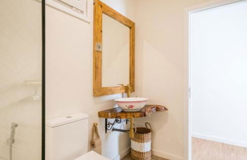 Cozy home with jacuzzi - near the airport - Photo 4