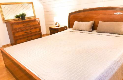 "Casa20200" 2 x Apartments je 150qm für Business, Familien, Gruppen, Handwerker 15min von BERLIN, Erdbeerhof, Outlet B5, 5min vom See Falkensee !! 2 Apartment each 150qm for BUSINESS , FAMILIES 15min from BERLIN!! - Foto 47