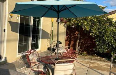 Vacation Rental w Pool &Garden 6 Guests near CSUN - Foto 38