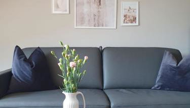 Neumühler Hof- Gemütliche Wohnung "Lenia" Parkplätze und Kongresshalle in der Nähe - Foto 2