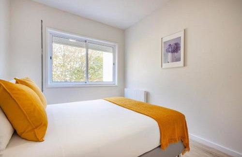 Charming 3BR w/ Office & Garage by Foz Beaches - Foto 45