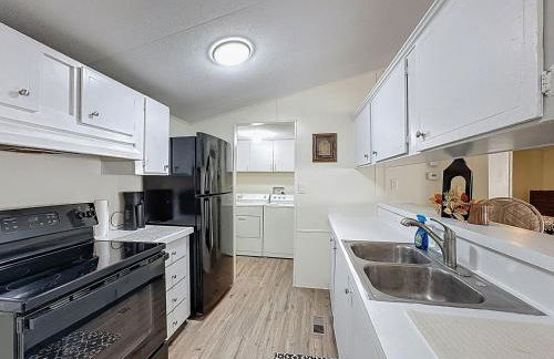 Forest Hideaway • Screened Porch • Grill - Foto 7