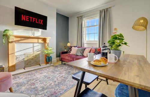 Regency Nest by Spa Town Property - Stylish 3 Bedroom Apartment on 2 Floors, Central Leamington Spa - Foto 35