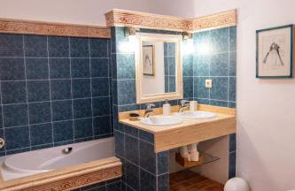 Casa Rural Alzabara con Piscina Privada - Foto 16