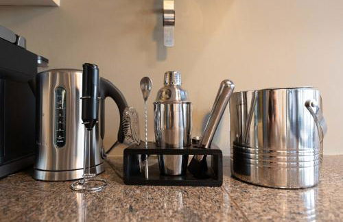 Union Station downtown and gameday retreat! - Foto 25