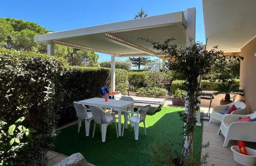 Villa Luigi a Poggio dei Pini, alloggio con giardino e posto auto - Foto 49