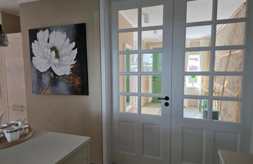 Kavaliershaus Wallerstein, stilvolle Wohnung mit Privatparkplatz - Foto 6