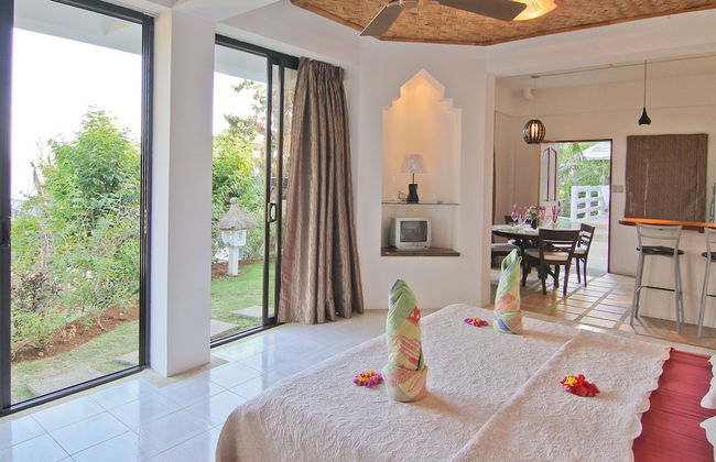 Tropicana Ocean Villas - Photo 19