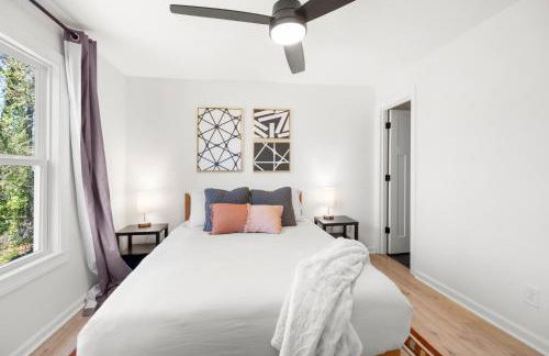 Outdoor Projector, Arcade, Fire Pit, 2 Car Garage, 2 Living Rooms - Foto 23