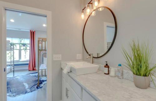 Bold Boho Beauty Three Bedroom Three and a Half Bath - Foto 35