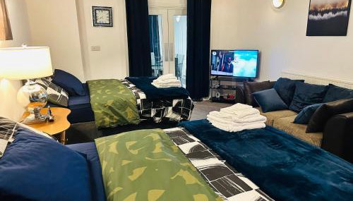 Modern 2 Bedroom Apt Derby City - Foto 2