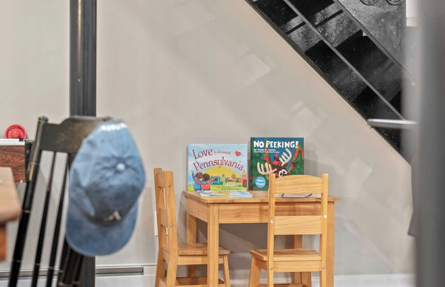 Ridge Retreat by Avantstay Game Room, Covered Porch, & Fire Pit! - Photo 21