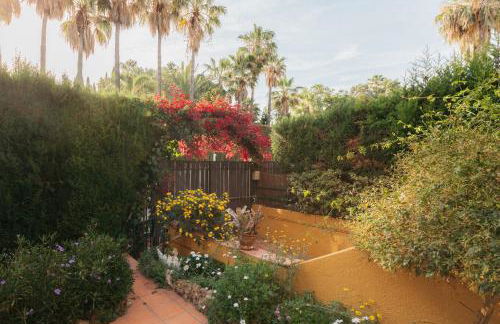 chalet, villa rodeada de naturaleza piscina a doce klm de Valencia y 7 del aeropuerto - Photo 59