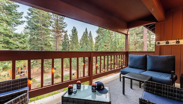 Walk to Lake, Dining+shops 5mins to Ski Resort Incline Paradise by Avantstay - Foto 2, Profilbild