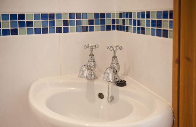 Frankaborough Farm Holiday Cottages - Photo 27