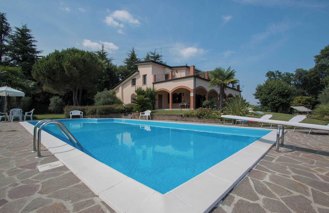 Daller Bianca con piscina - Foto 9