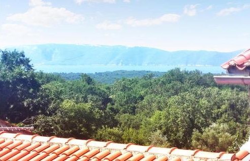 2 Bedroom Cozy Home In Malinska - Photo 12