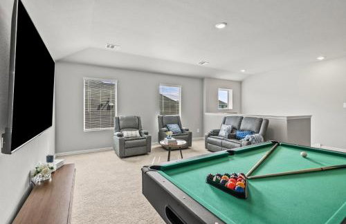 4Bed Luxury Getaway with Pool Table and Near Lake Lavon - Foto 18