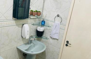 Casa com grade na piscina,ideal para familia com crianças - Foto 37