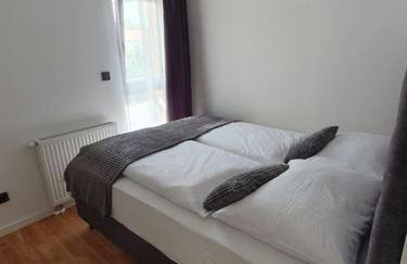 City heaven,self check in, with free parking - Foto 2