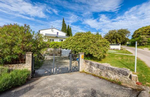 Nature & Sea Holiday Home with Pool - Foto 39