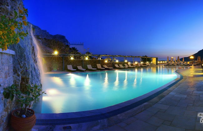 Elena Village - Photo 1