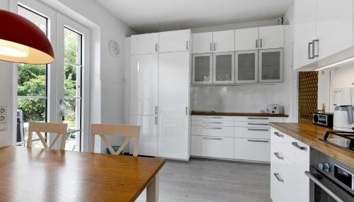 Rotes Haus über den Weinbergen - Foto 4