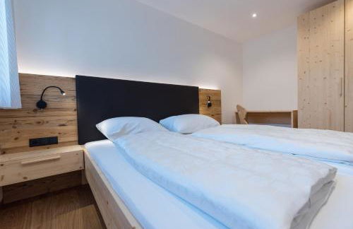 MESNERHOF CHALET - Ruhe, Rückzug & Südtiroler Charme mit kostenlosem Parken in der Tiefgarage - Photo 73