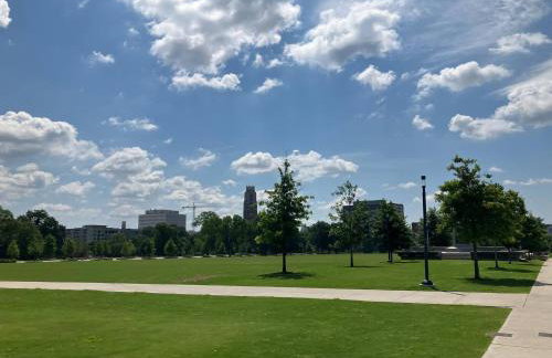 Near Vandy, 11 minsDowntown, Park Free, Fast Wifi - Foto 42