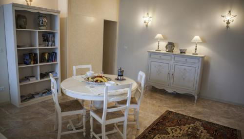 Casa Camilla City - Photo 3