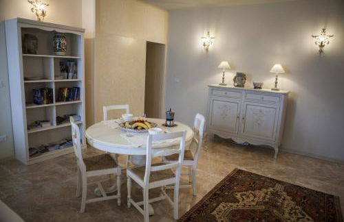 Casa Camilla City - Photo 3