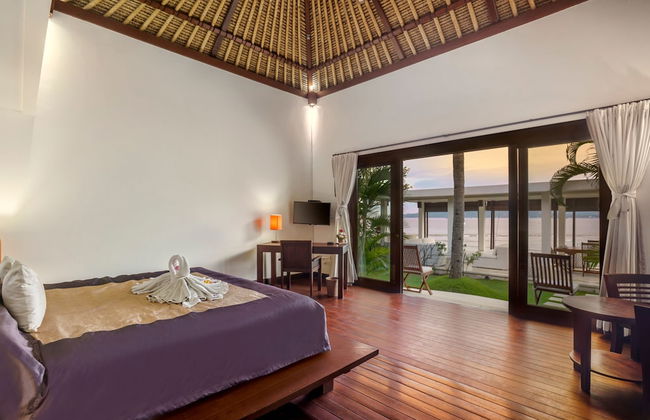 Villa Blanca by Alfred in Bali - Modern Luxury 5 Bdr Oceanfront Villa in Candidasa - Foto 24