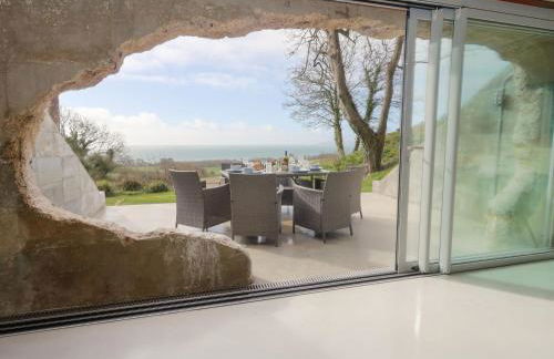 The Transmitter Bunker - Photo 5