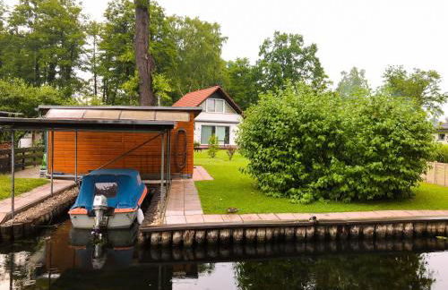 Ferienhaus direkt an der Spree mit Whirlpool und Sauna - Foto 1