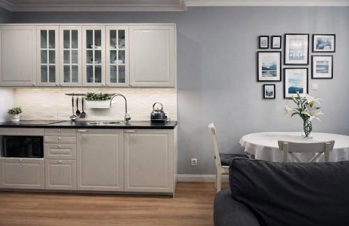 EUROPA22 Apartament z JACUZZI w samym sercu miasta Tomaszów Maz - balkon z widokiem na park i fontanny Szybkie zameldowanie od 13 - Foto 5