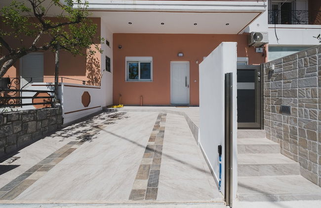 Spacious & New fully equipped Home with Parking - Foto 40