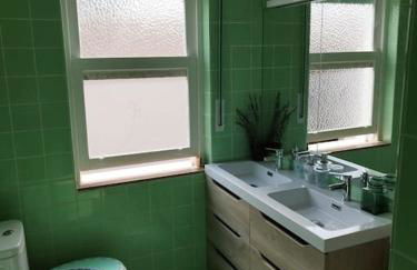 Casa en el centro de Bezana - Foto 9