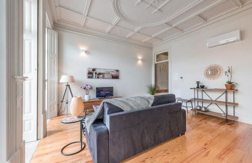 GuestReady - Seaside getaway in Porto - Photo 10