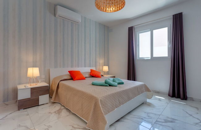 Luxury 2 Bedroom Apartment by the Sea - Foto 4