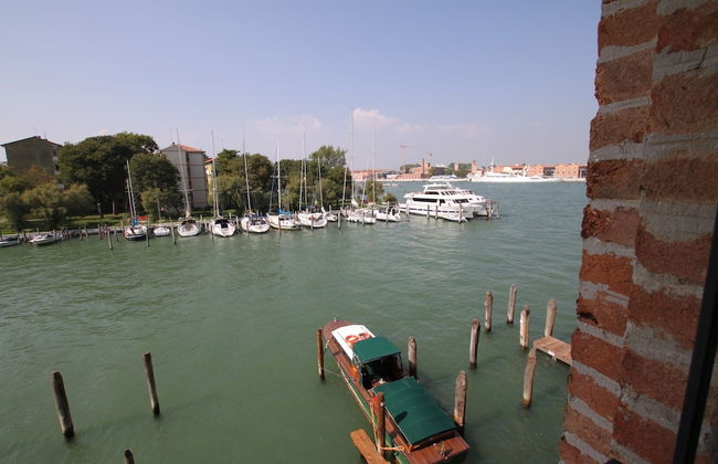 Giudecca Apartment View - Photo 42