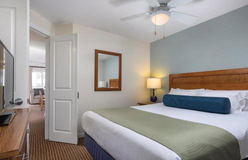Wyndham Oceanside Pier 2BR Apartment with Resort Access - Photo 29