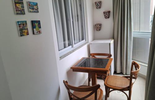 Show de apartamento na Praia do Morro - Guarapari - 3Q - Área externa com churrasqueira - 2 vagas garagem - Wifi - 100m da praia - ar condicionado - Foto 8